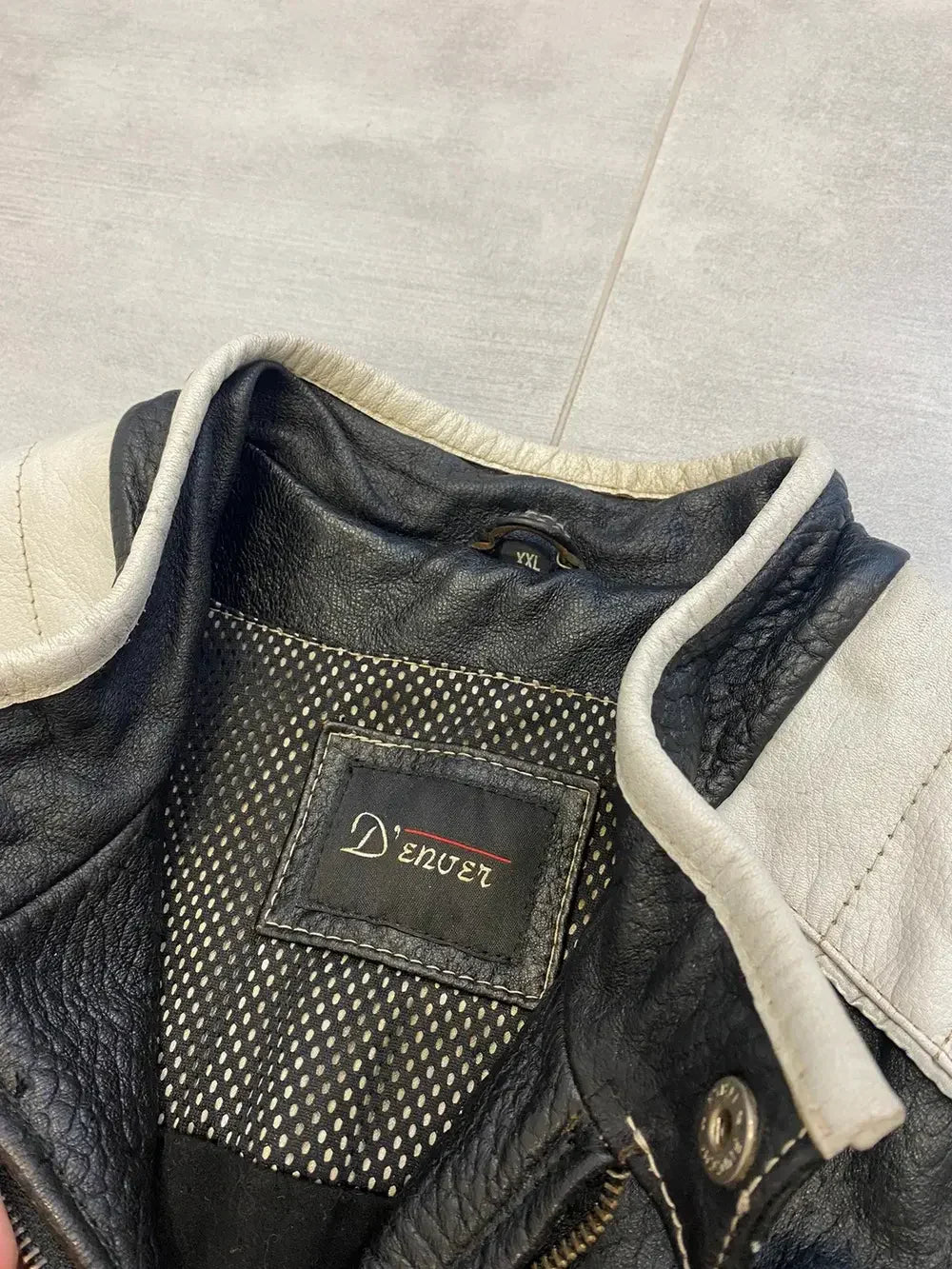 Jaqueta McLaren Black Vintage em Couro - LANÇAMENTO