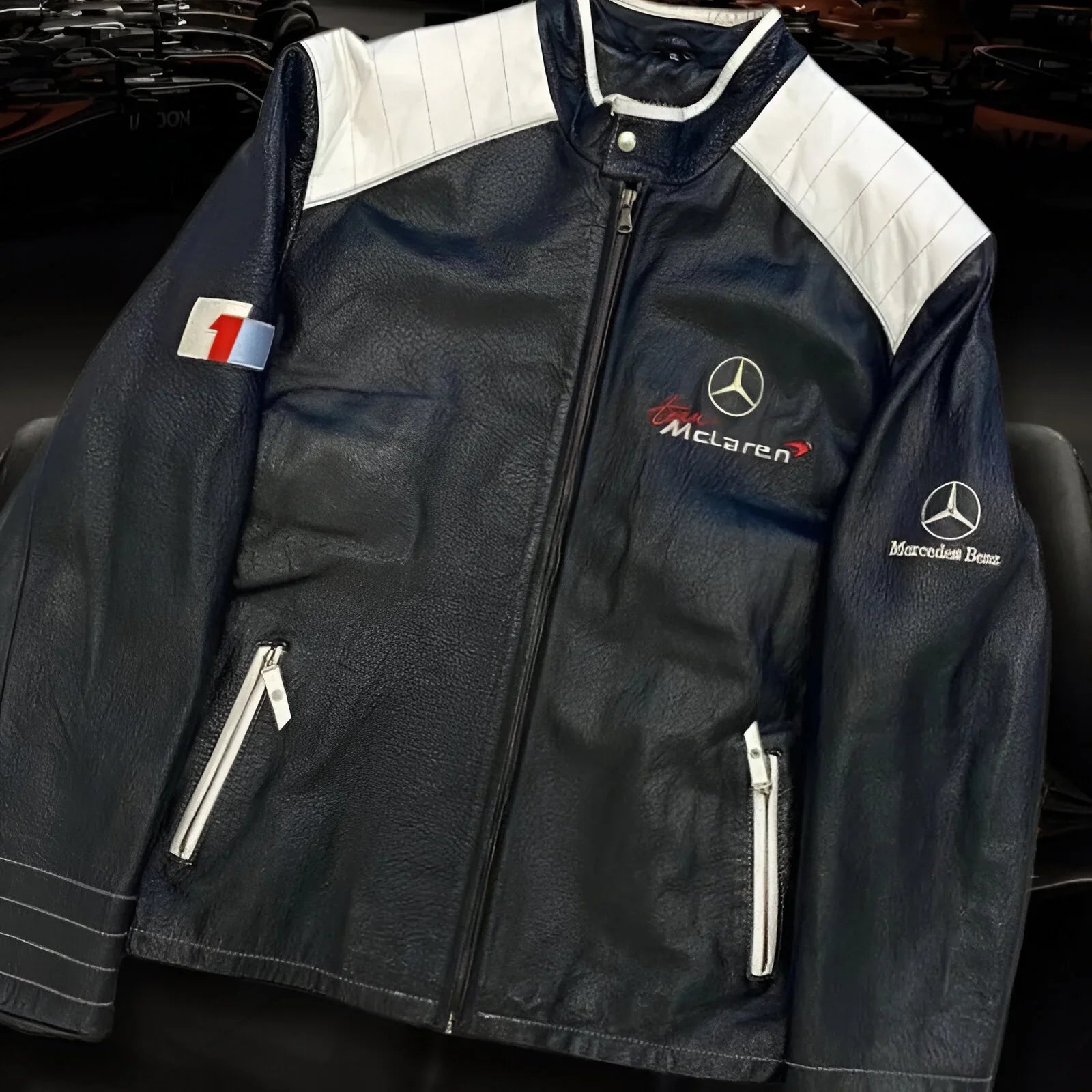 Jaqueta McLaren Black Vintage em Couro - LANÇAMENTO